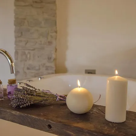 Tuttomio Con Idromassaggio Bed & Breakfast *